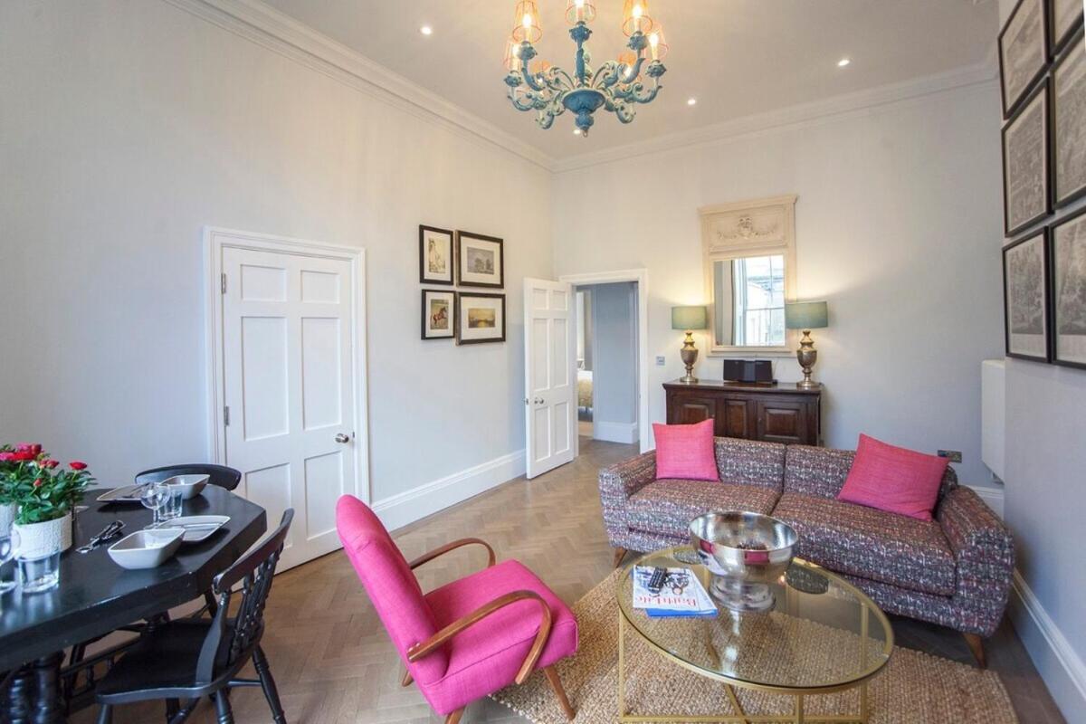 Stylish City Centre Apartment - Bath Exterior foto